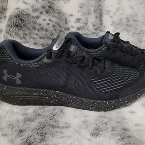 Mens Under Armour Charged Bandit Trail size 12